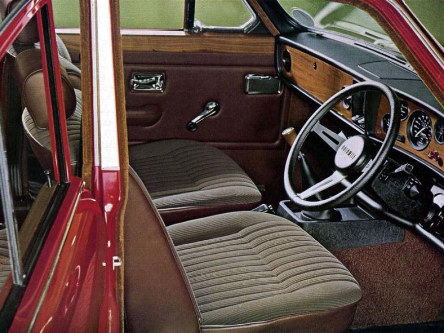 Интерьер Triumph Dolomite 1972 года  (фото 9 из 10)